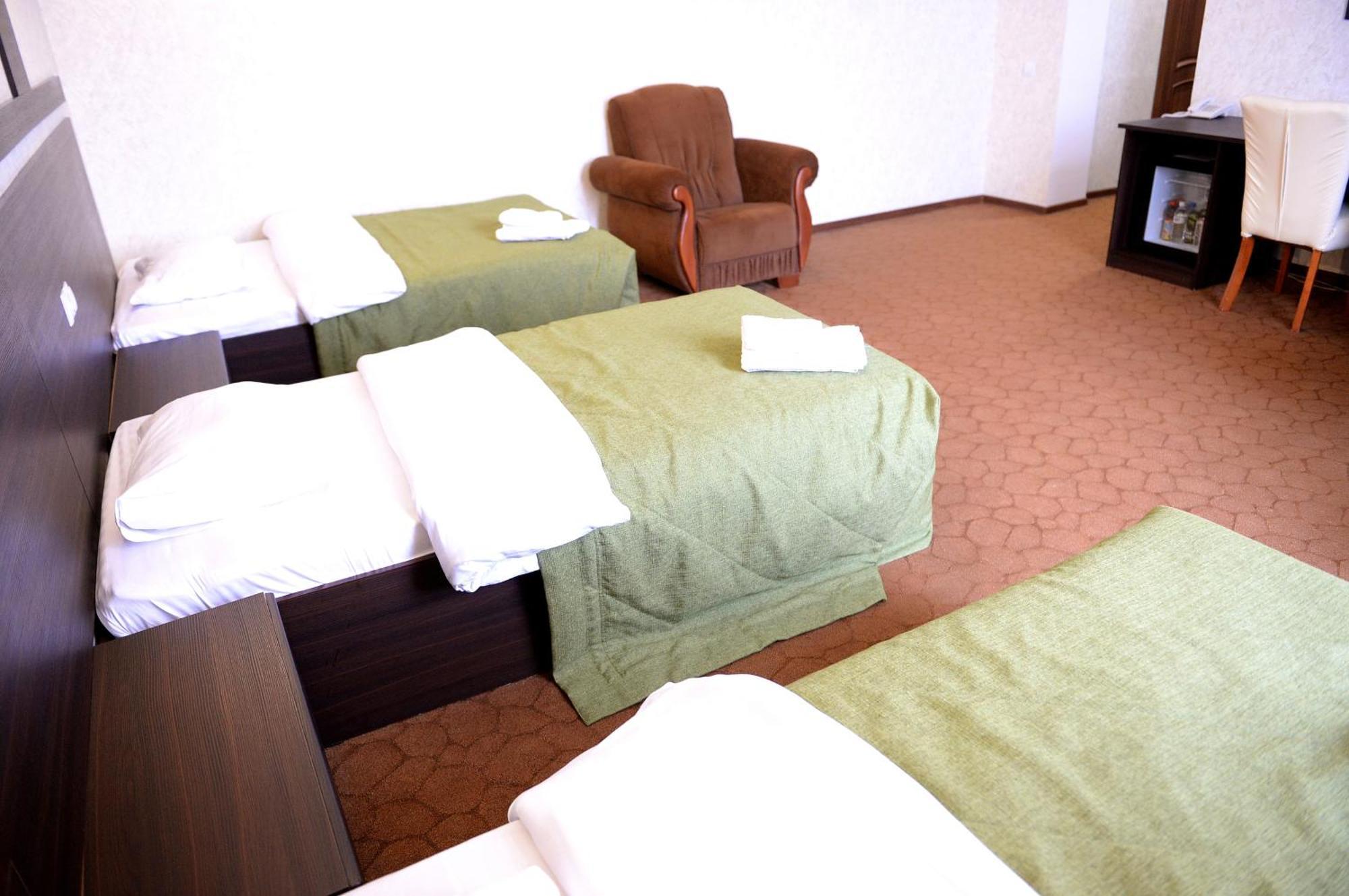 Pride Hotel Taraz Exterior photo