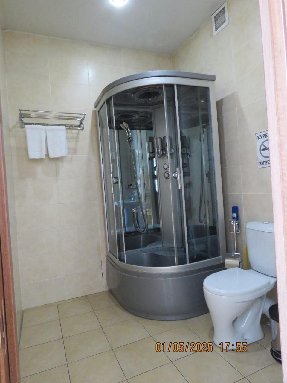 Pride Hotel Taraz Exterior photo